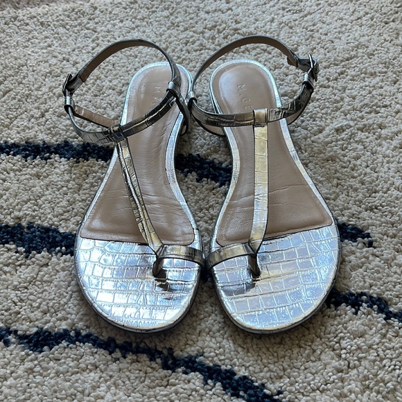 M. Gemi Shoes M Gemi Estate Silver Flat Sandals 385 85 Us Poshmark